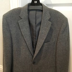 BANANA REPUBLIC Men’s wool blazer. Medium grey.